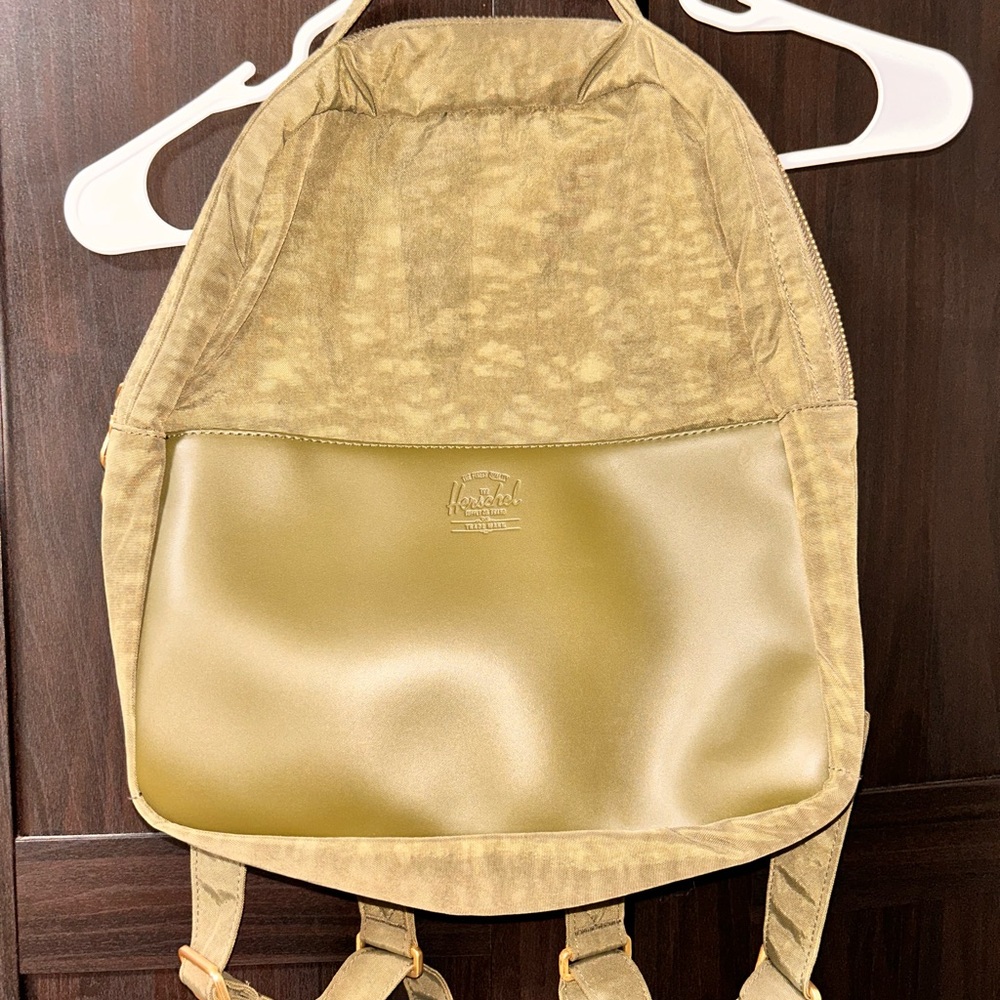 Herschel Supply Company olive green